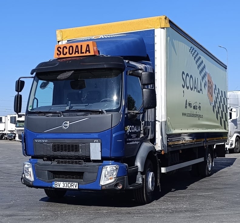 Autocamion VOLVO - automat, ultima generatie