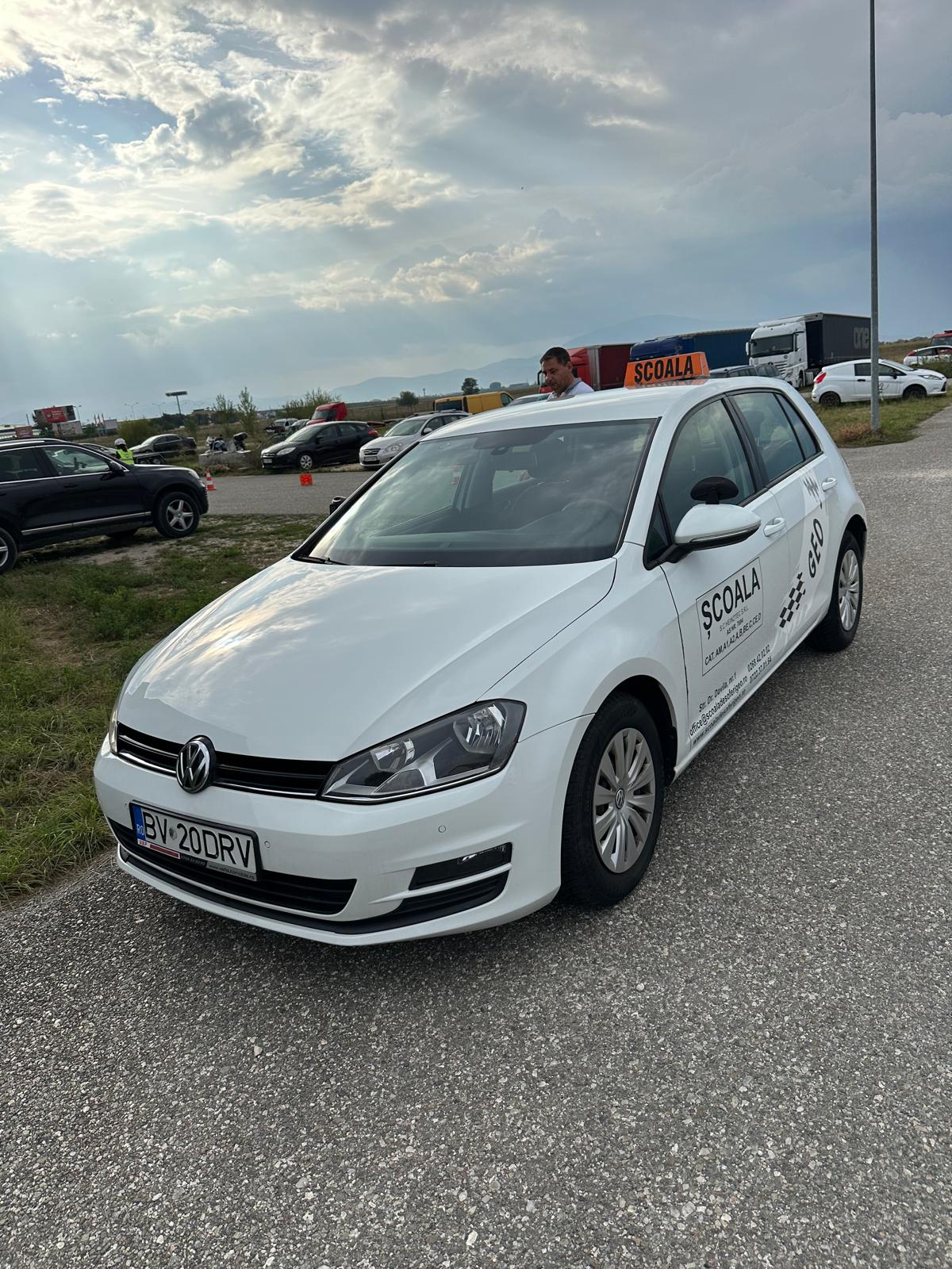 Scoala De Soferi Geo Brasov - VW GOLF VII diesel