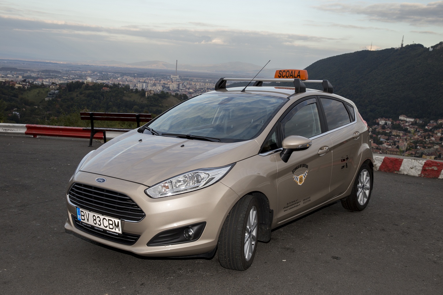 Scoala De Soferi Geo Brasov - FORD FIESTA benzina